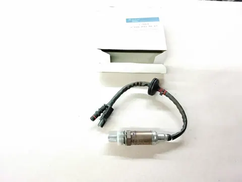 Original Mercedes-Benz W107 W124 W126 W129 W201 W460 W461 Auspuffanlage LAMBDASONDE NEU.A0065429617