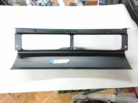 Ansicht 2 von 3: Original Mercedes-Benz W114 W115/8 2-Serie Frontverkleidung Frontblech A1158810001 ! NEU