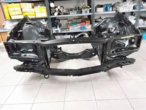 Ansicht 2 von 9: Original Mercedes-Benz W116 S-Klasse Vordere Vorbau Komplett NEU A1166207905