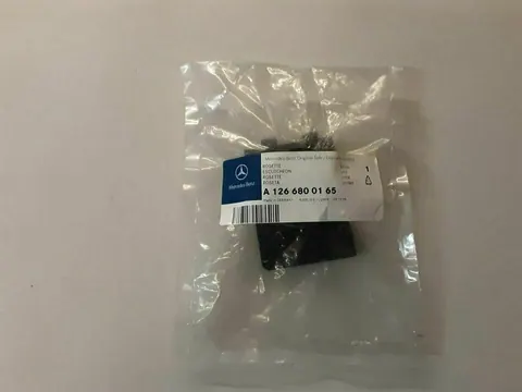 Ansicht 2 von 2: Original Mercedes-Benz W126 S-Klasse LENKUNGSSCHLOSS ROSETTE NEU. A1266800165