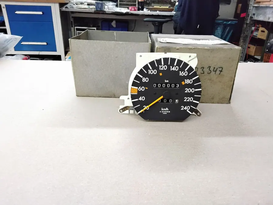 Original Mercedes-Benz W124 E-Klasse 300E/CE/TE Kombiinstrument Tachometer Tacho NEU A1245429866