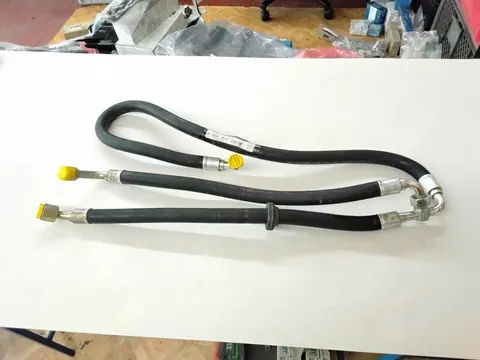 Ansicht 2 von 3: Original Mercedes-Benz W460 G-Klasse SCHLAUCH VERDAMPFER ZUM KOMPRESSOR NEU A0008300296