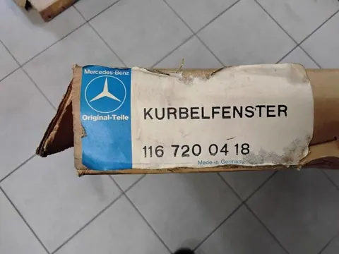 Ansicht 2 von 2: Original Mercedes-Benz W116 S-Klasse SE/SEL COLOR Vordere Glasscheibe SeitenscheibeTür Vorne Rechts NEU A1167200418