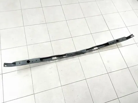 Ansicht 2 von 3: Original Mercedes-Benz W114 W115/8 Versteifung Verstärkung Stoßstange Träger Vorne NEU A1158801616