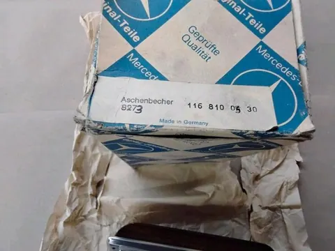 Ansicht 4 von 4: Original Mercedes-Benz W107 SL SLC W116 S-Klasse Holz Ascher Aschenbecher ZEBRANO Vorne NEU A1168100530 / 8273