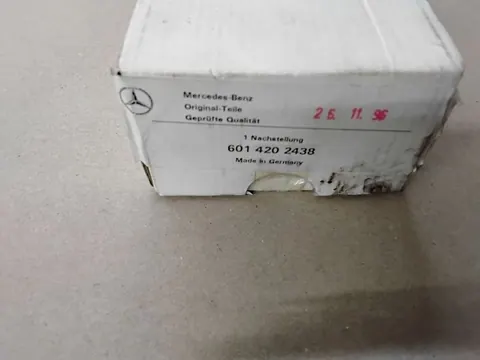 Ansicht 4 von 4: Original Mercedes-Benz W461 W463 G-Klasse Hinterachse Trommelbremse Nachsteller Nachstellung NEU A6014202438
