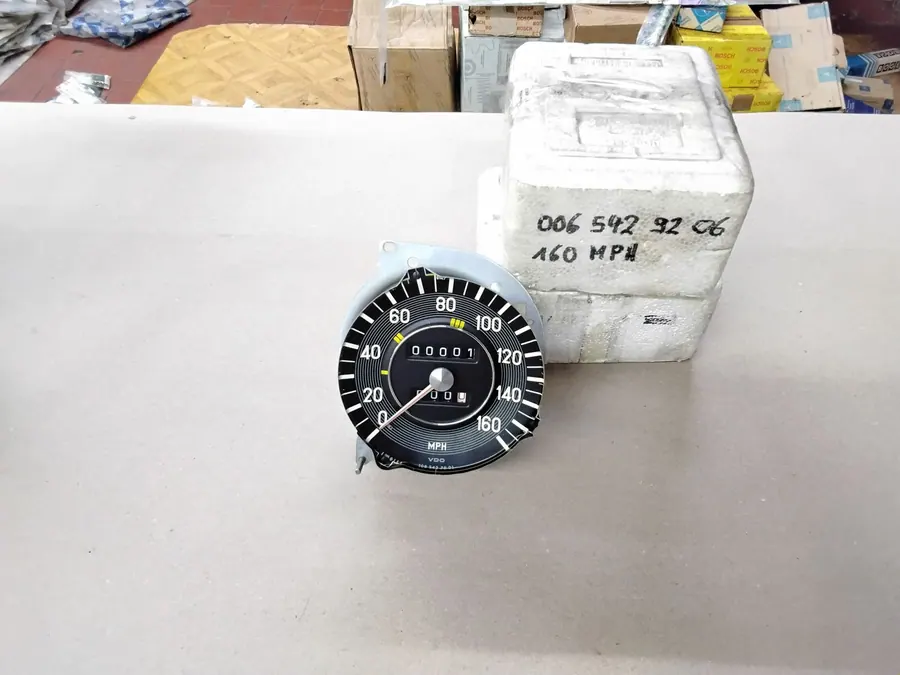 Original Mercedes-Benz W108 W109 S-Klasse Kombiinstrument Tachometer Tacho NEU... A0065429206